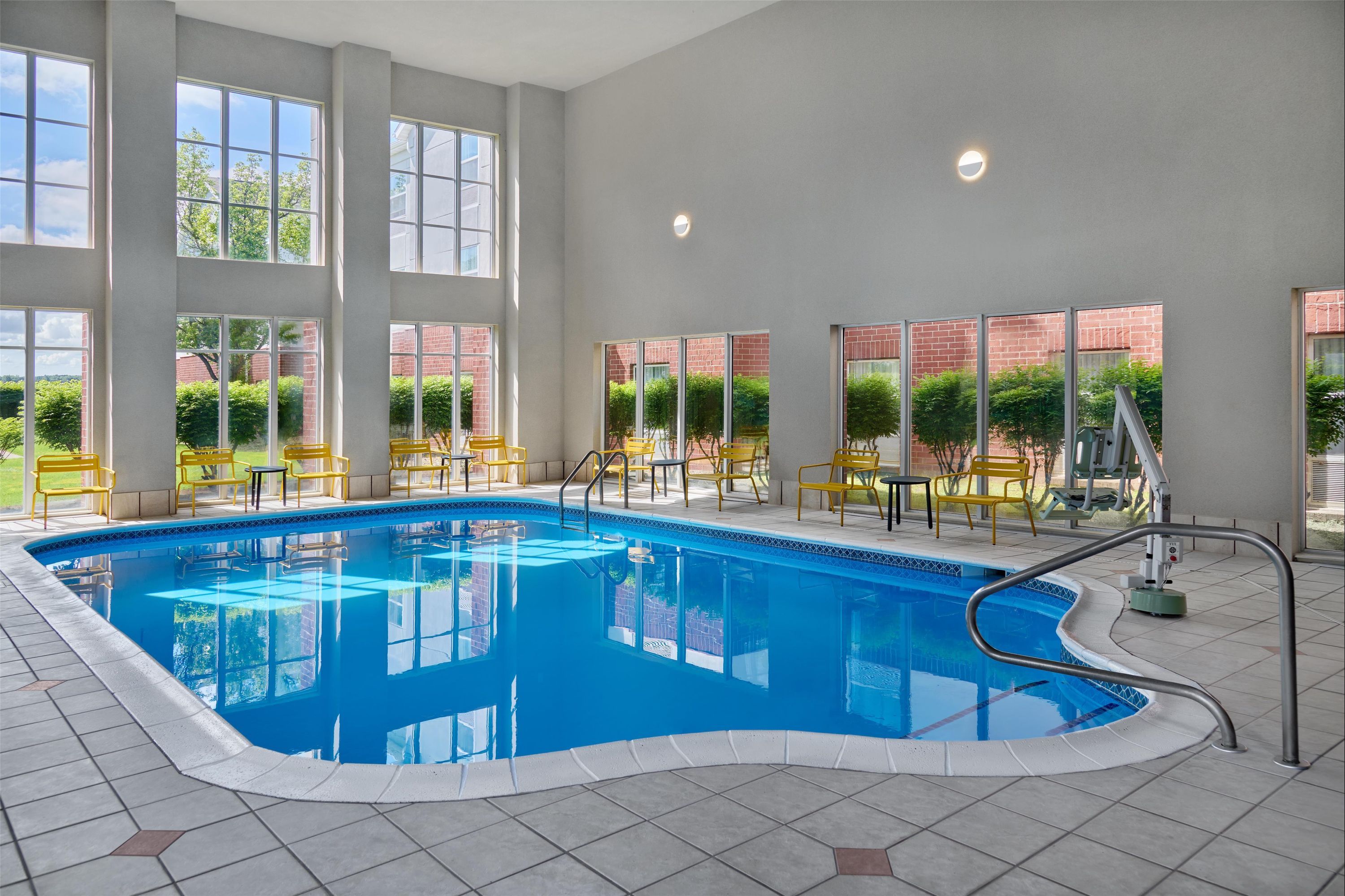 Hampton Inn & Suites Cleveland-Southeast/Streetsboro - Streetsboro - Piscina