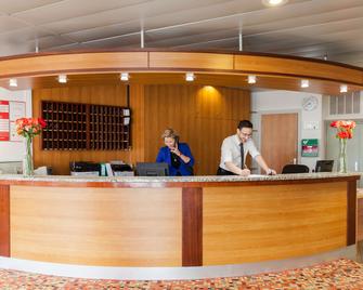 The Originals City, Hôtel Le Forum, Strasbourg Nord (Inter-Hotel) - Schiltigheim - Rezeption