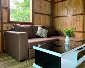 湄公丹尼爾平房飯店 - 芹苴 - 客廳