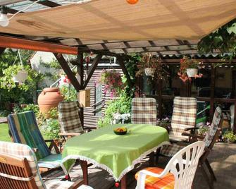 Ferienwohnung Eva-Maria Schmidt - Güstrow - Innenhof