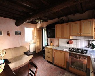 Corte Paganini Casa Vacanze - La Spezia - Küche