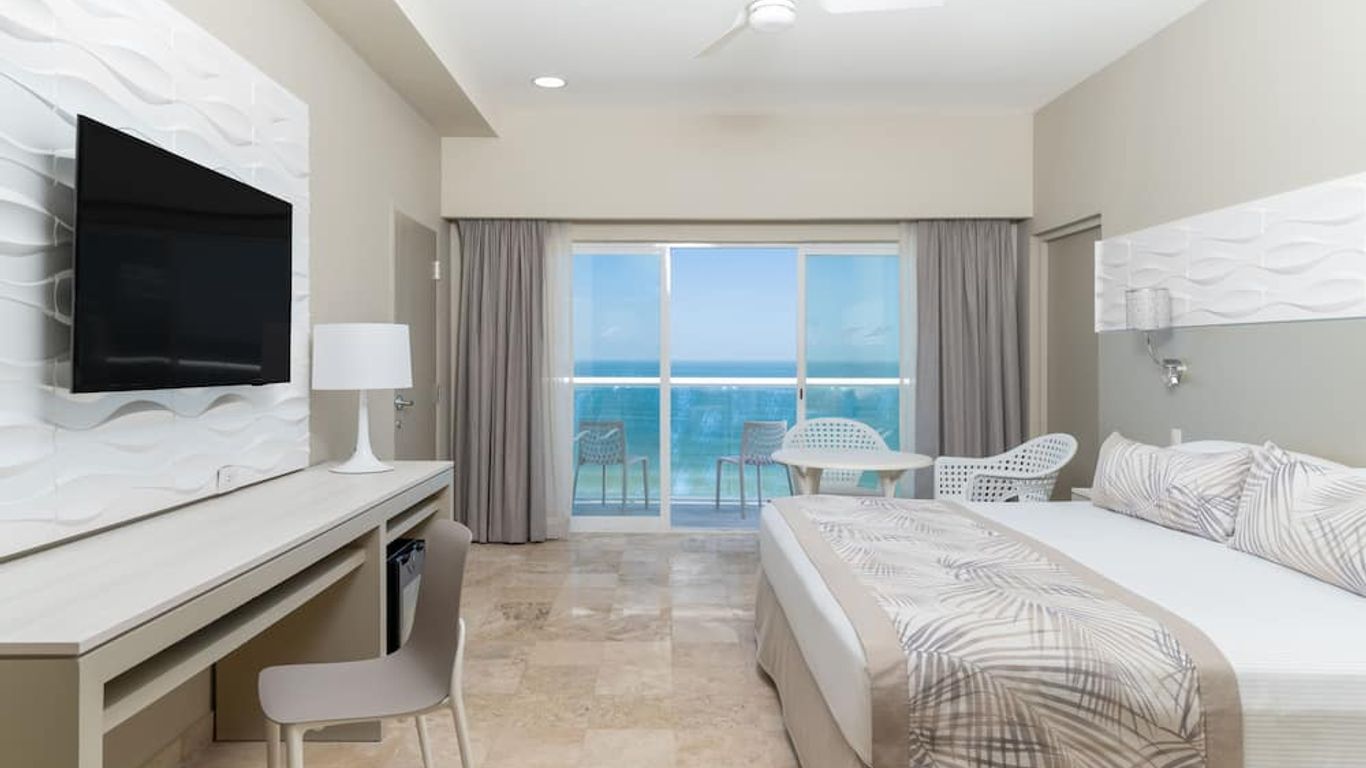 كريستال جراند بويرتو فالارت ب عر امل جميع كلخدمات