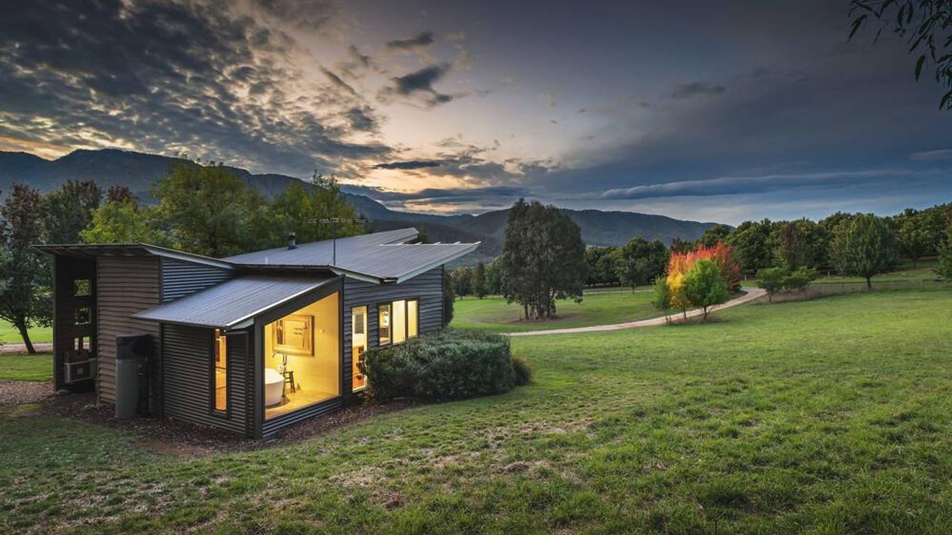 ذا بكلاند ستوديوز