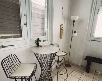 Cozy Apartment in town - City Dreams Guayama - Great Location - Guayama - Dining room