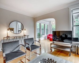 Light Filled with Tasteful Pops of Color - You Will Love This Mid-Century Modern Gem by AllSet Turnover - Chicago - Living room