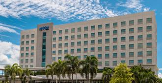 Park Inn By Radisson Davao - Thành phố Davao - Toà nhà