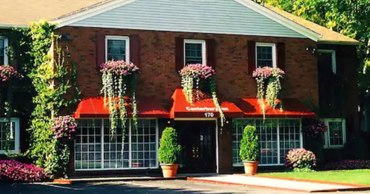Canterbury Inn from $125. Niagara-on-the-Lake Hotel Deals & Reviews - KAYAK