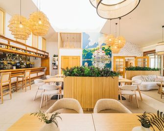 Miracielos - יאנס - בר