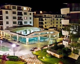 Long Beach Resort - Shkorpilovtsi - Edificio