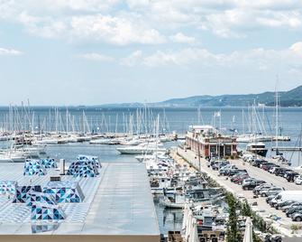 Controvento - Trieste - Praia