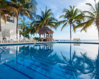 Ocean View Cancun Arenas - Cancún - Pool