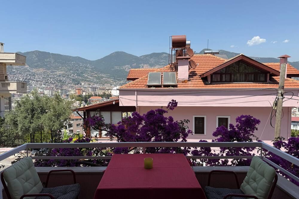 Duplex House on the Castle Road with a Sea view - Alanya - Ban công