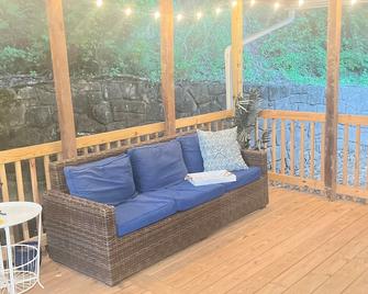 Home in South Charleston, WV - South Charleston - Balcony