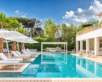 Resort Miramonti - Forte dei Marmi - Piscina