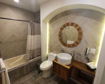 Hotel Boutique Sol Y Luna Spa - Ajijic