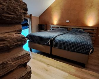 La Ptit Marie - Houffalize - Habitación