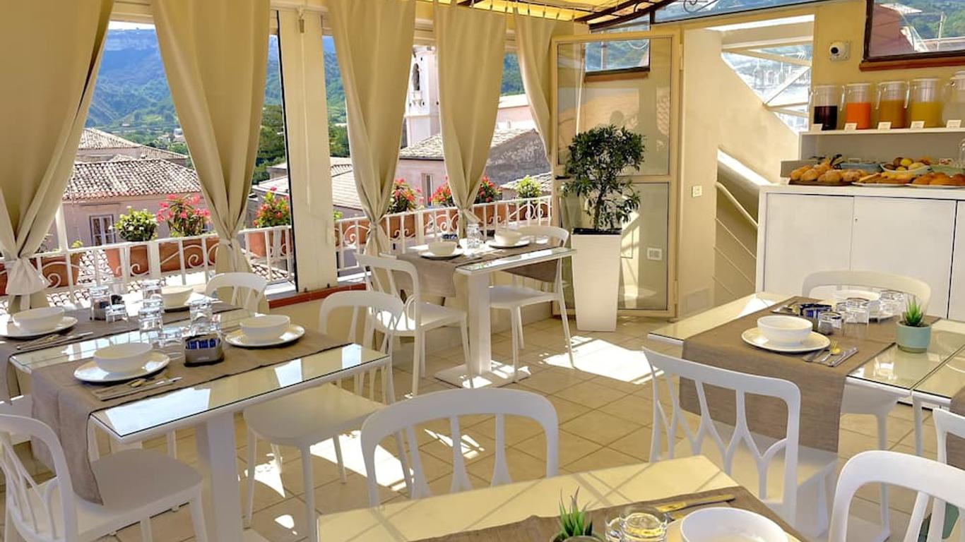 ريزيدينتسا إل باروني