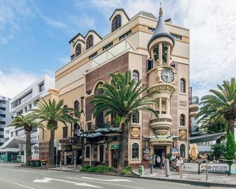Maze Backpackers - Gold Coast - Surfers Paradise
