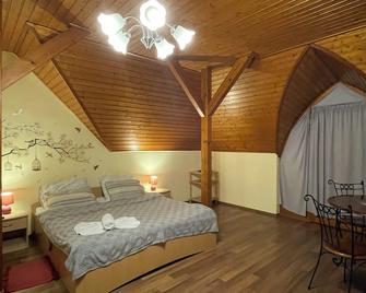 4 Bedroom Agritourism property in 39 - Gyenesdiás - Schlafzimmer