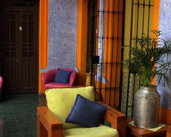 Casa Vilasanta - กวาดาลาฮารา