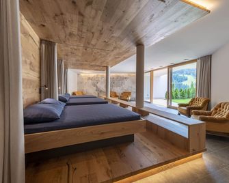 Hotel Platz - Ортізеї - Спальня