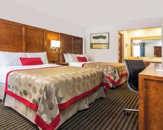 Ramada by Wyndham Mountain View - Mountain View - Schlafzimmer