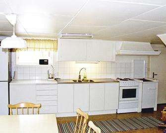 Holiday Home C-O Vilhelmsson Linneryd - Linneryd - Cocina