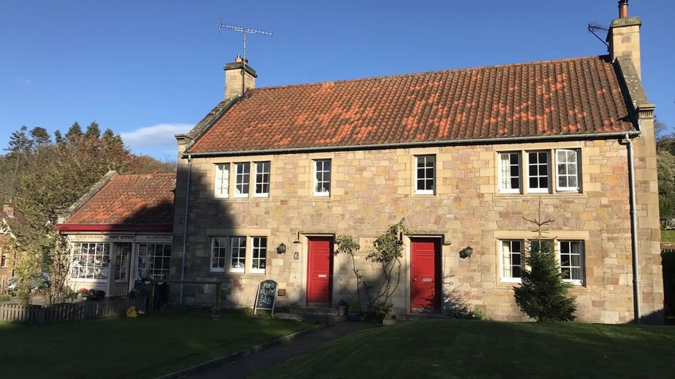 Ford Village Bed & Breakfast