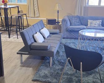 Peaceful place with 360 views of the town - Snohomish - Sala de estar