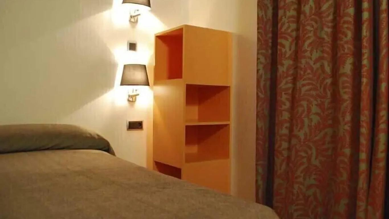 Hotel Saloria