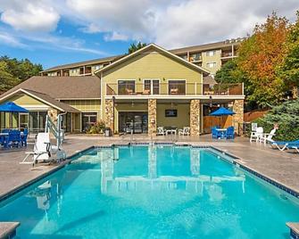 Laurel Crest NO Resort Fee 1bdr 102 - Pigeon Forge - Pool