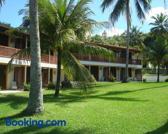 Bitingui Praia Hotel - Japaratinga - Building