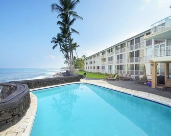 Boutique Luxury Ocean Front Paradise with AC steps from Magic Sands Beach - Kailua-Kona - Pool