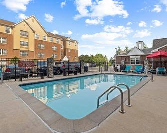 TownePlace Suites by Marriott Minneapolis Eden Prairie - Eden Prairie - Pool