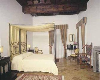 Hotel Villa Ciconia - אורבייטו - חדר שינה