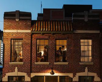Hotel No-Vacancy - Kansas City