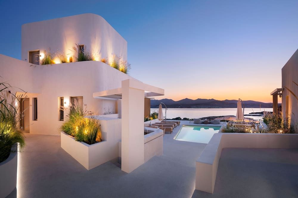 White Pebble Suites - بولونيا