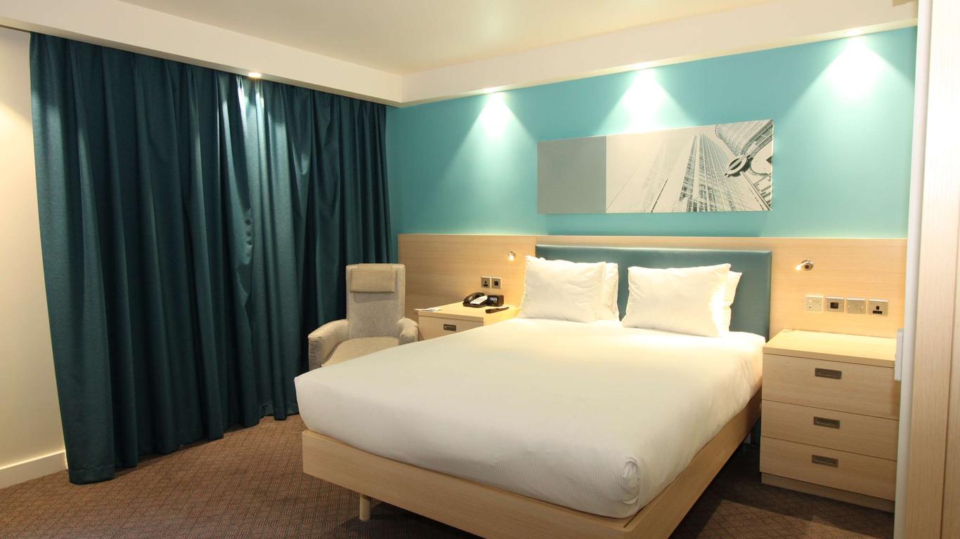 Hampton by Hilton London Docklands