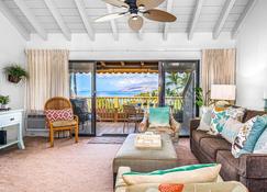 Maui Kamaole by Coldwell Banker Island Vacations - Wailea - Living room