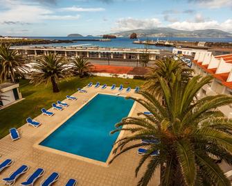 Hotel Caravelas - Madalena - Pool