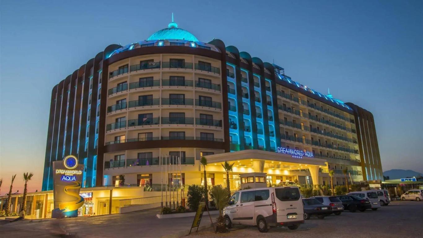 夢想世界水上飯店 - 式