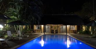 Sunbird Lodge - Phalaborwa - Pool