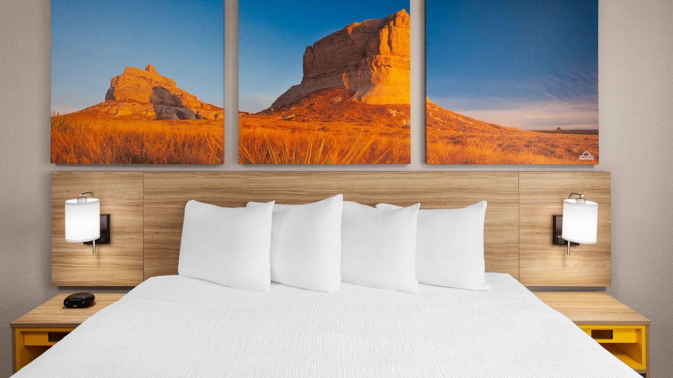 Days Inn by Wyndham Eagle River