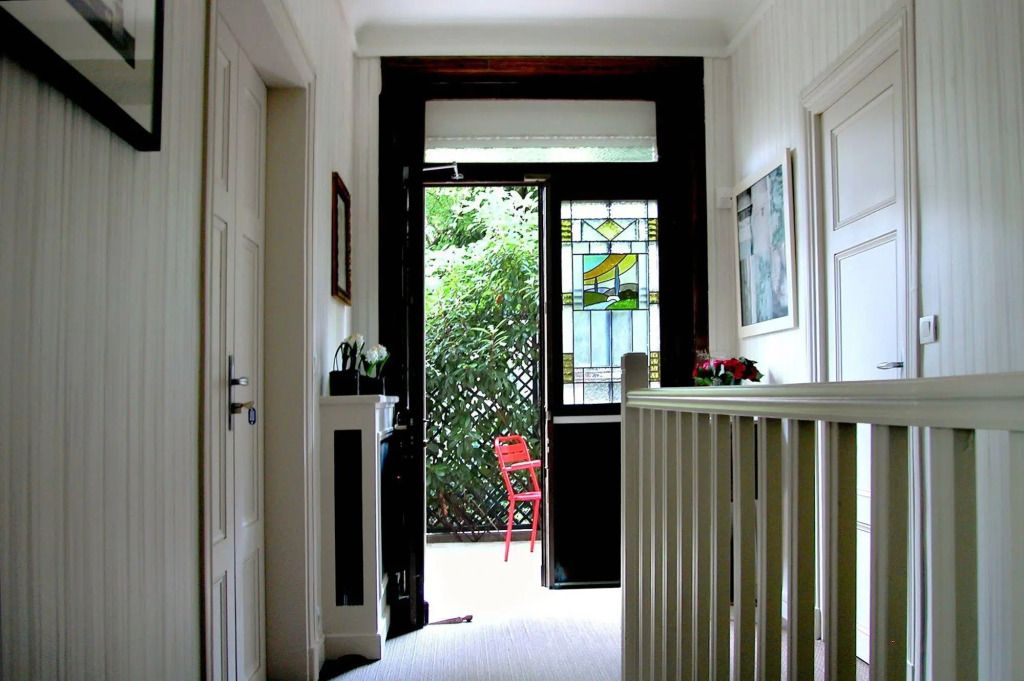 La Villa Paris - B&B - פריז - מסדרון