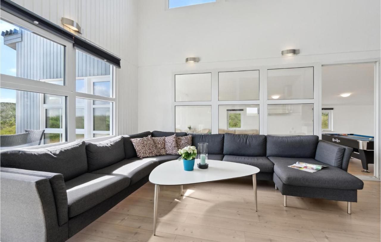 Gorgeous Home In Ringkøbing With Sauna – Søndervig