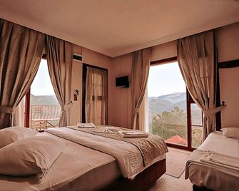 Gödence Hotel Restoran Bungalow - Seferihisar