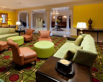 Virginia Crossings Hotel & Conference Center, Tapestry Collection by Hilton - Richmond - Lounge
