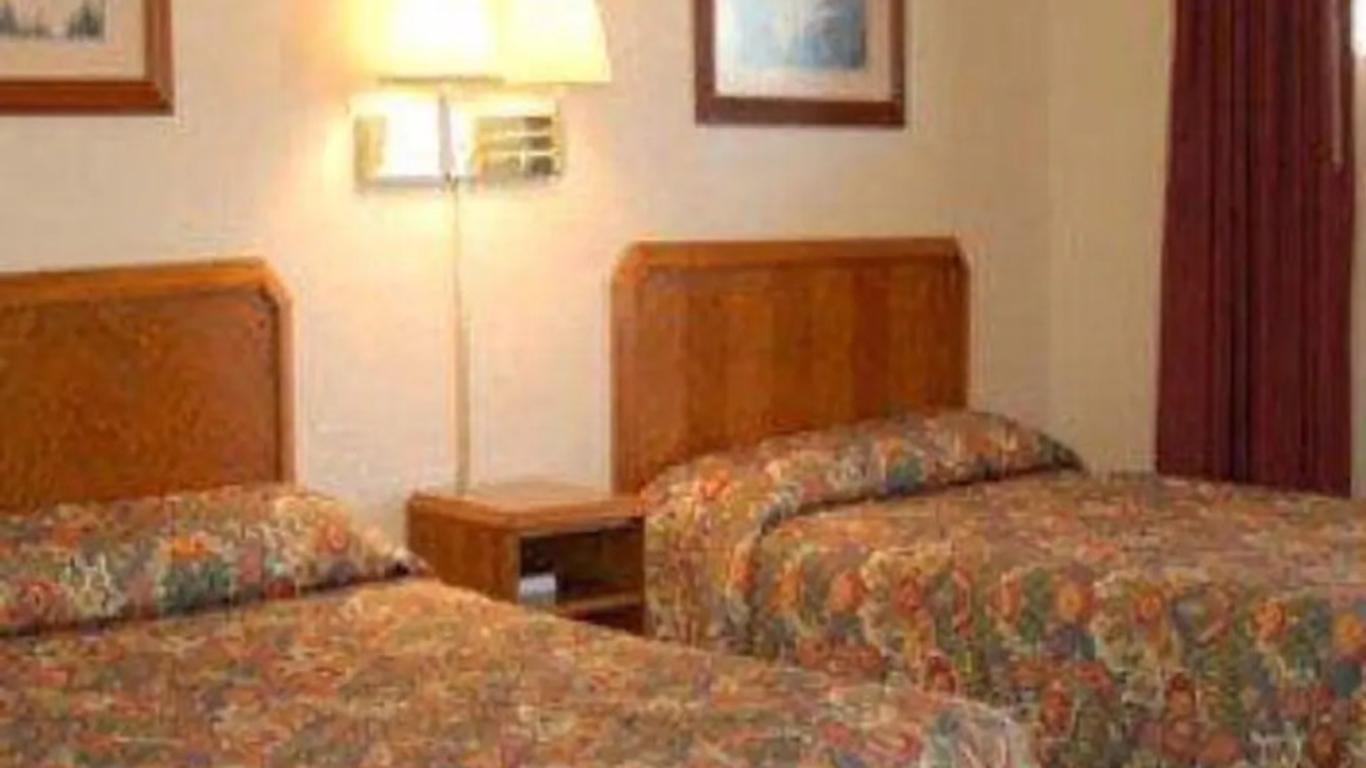 Executive Inn & Suites