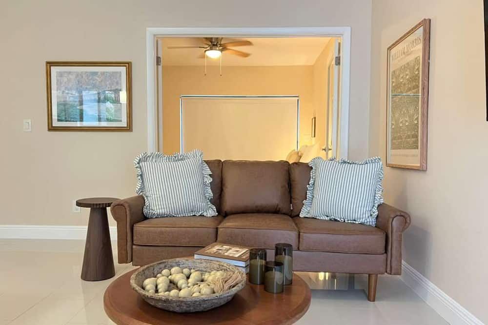 Open-Concept Urban Stay - Fort Lauderdale - Wohnzimmer