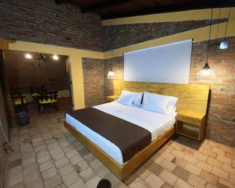 Finca Hotel Rancho San Antonio - Salento - Спальня